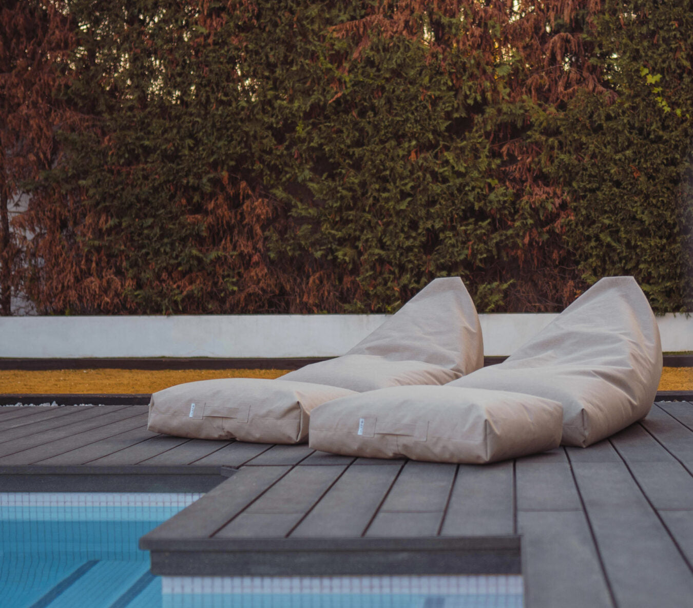 Felix Sunbrella Lounger Beanbag