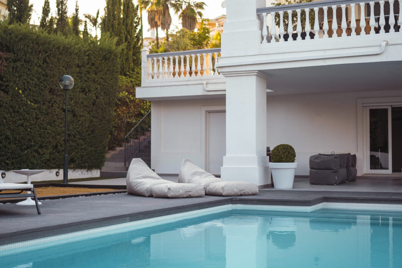 Felix Sunbrella Lounger Beanbag