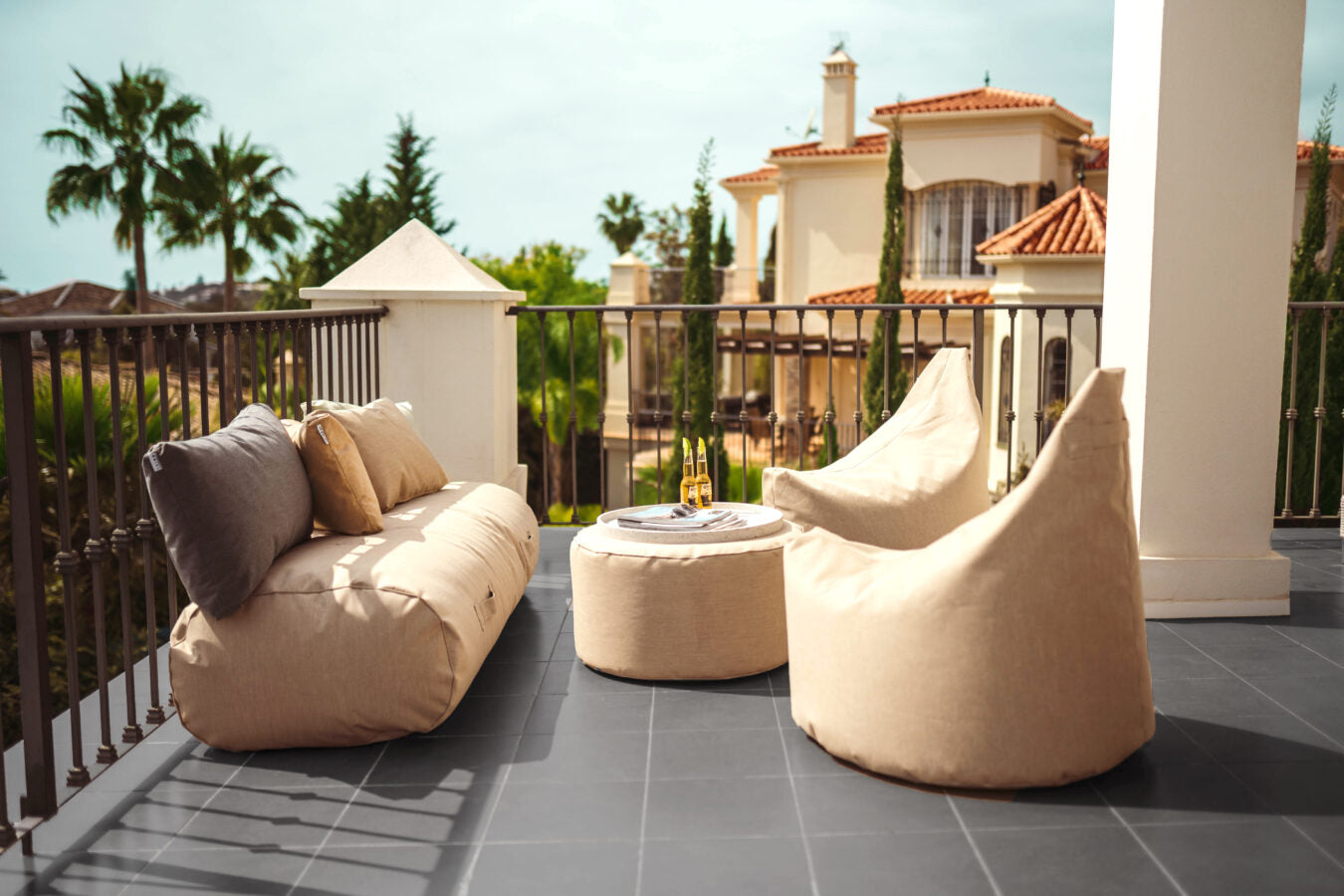 Lounge Satellite Sunbrella Beanbag