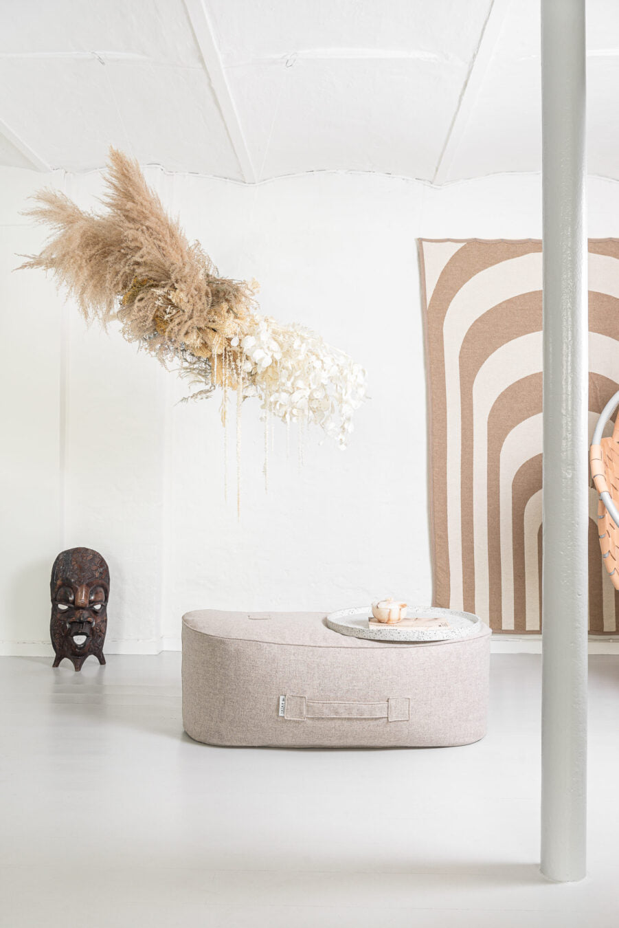 Oblong Wolle Pouf