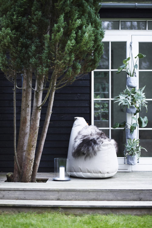 Lounge Satellite Sunbrella Beanbag